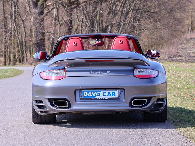 Porsche 911 3,8 TURBO S - fotka 14 z 56