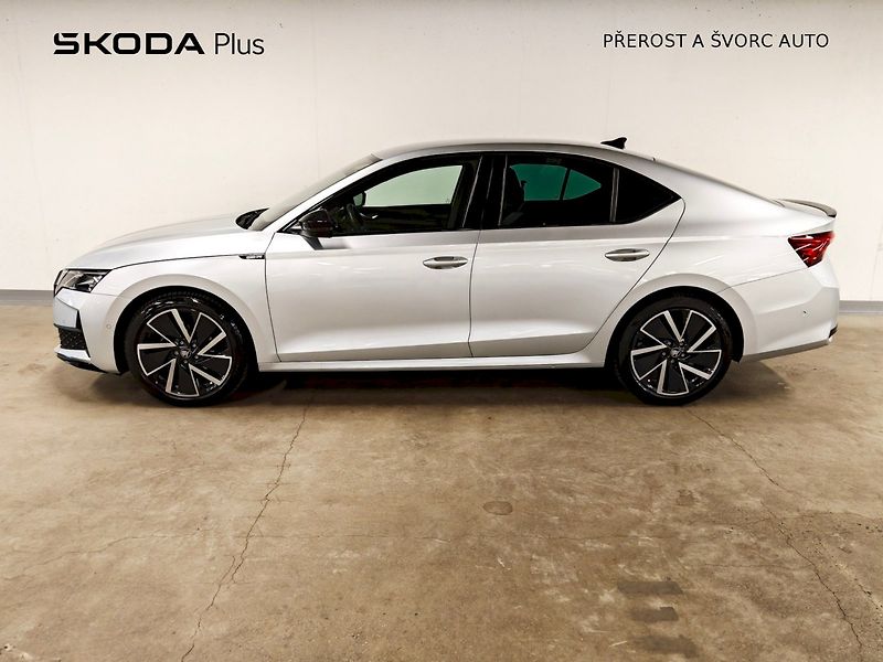 Škoda Octavia (2025) 1.5 TSI 110 kW Sportline - fotka 3 z 33