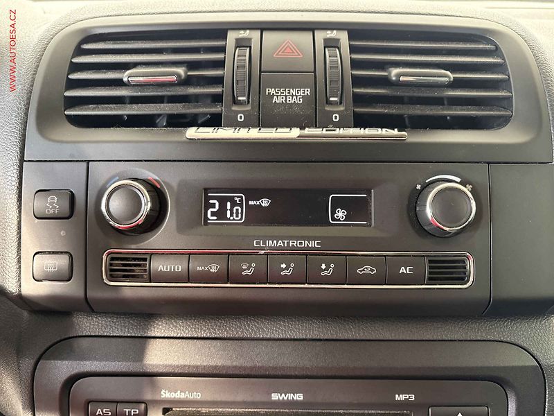 Škoda Roomster (2011) 1.6 TDi, servis.kniha - fotka 14 z 14