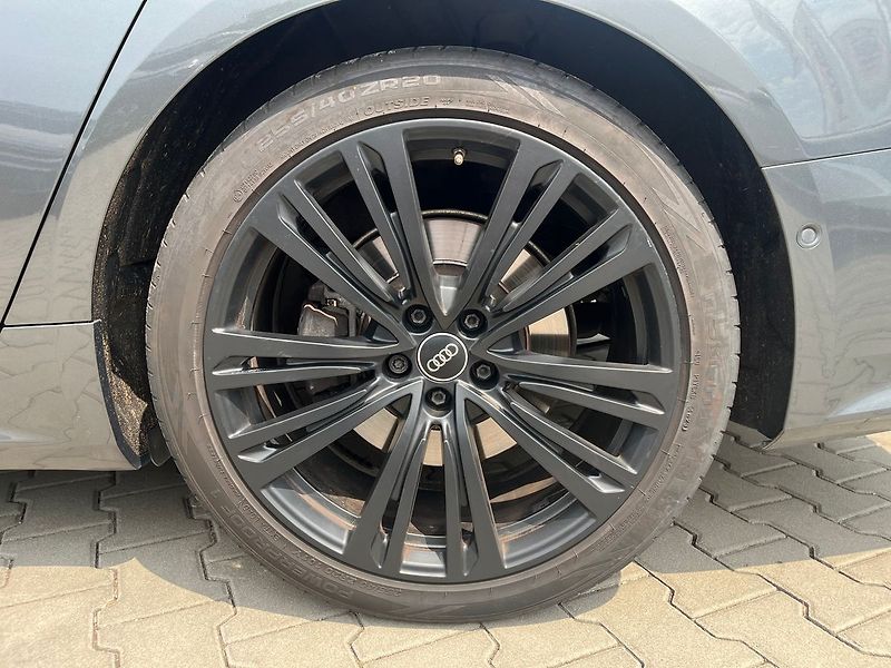 Audi A7 3.0 TDI/210kW HEV S-Line DSG - fotka 2 z 32