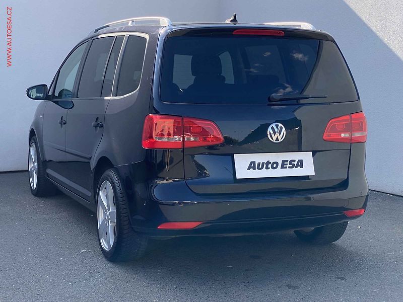 Volkswagen Touran (2014) 1.4 TSi, CUP, navi, panor - fotka 6 z 17