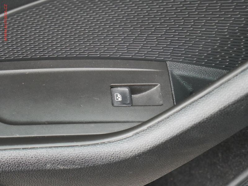 Škoda Octavia (2020) 1.5 TSi, Style, LED, navi - fotka 12 z 19