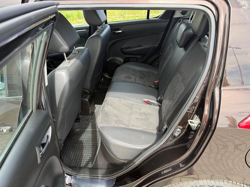 Suzuki Swift 1,2i 69kW - fotka 22 z 25