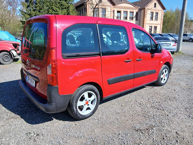 Citroën Berlingo 1.6 HDI, ALU - fotka 7 z 31
