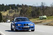 BMW na trase.