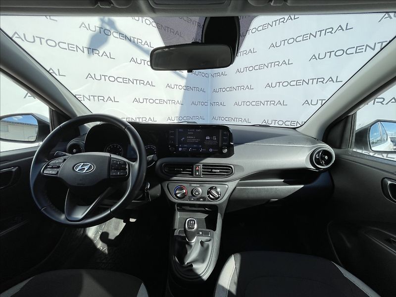 Hyundai i10 1,2 MPi,62kW,SMART,záruka - fotka 16 z 22
