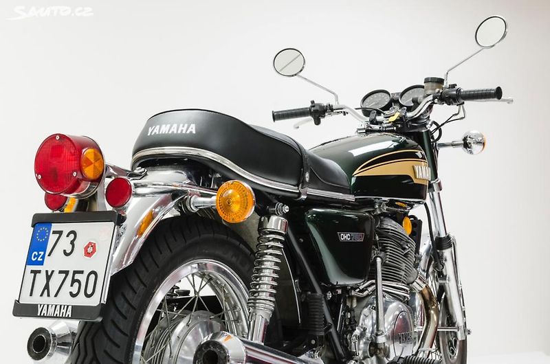 Yamaha Ostatní (1973) TZ TX 750 OHC - fotka 13 z 27