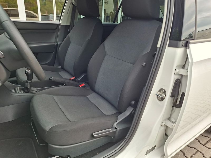 Škoda Rapid (2016) 1.2TSI 66kW - fotka 18 z 37