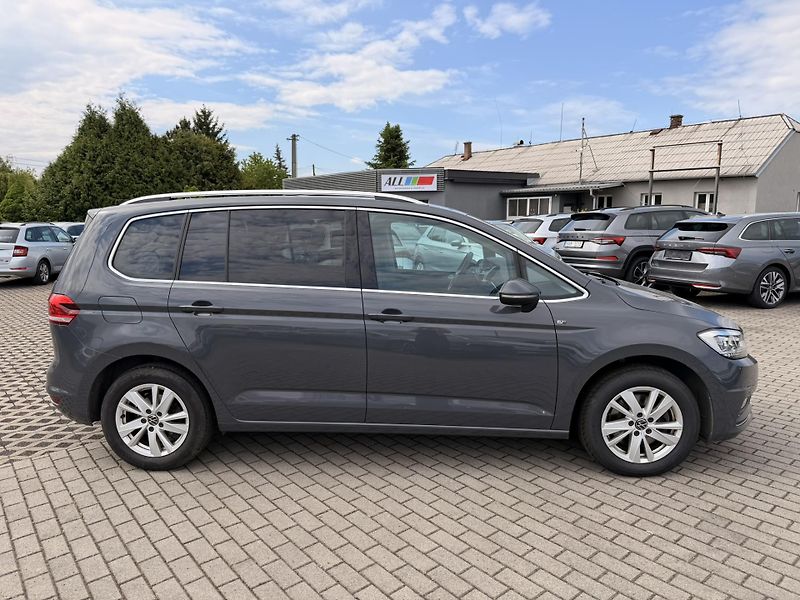 Volkswagen Touran 2,0 TDI DSG 110 kW, Highline - fotka 3 z 15