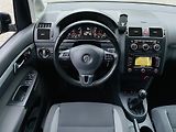 Volkswagen Touran 1.4TSI VÝHŘEV SERVISKA TAŽNÉ - náhled 24