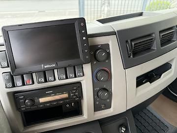 Volvo FL (2018) 250.18 mrazák EURO 6 - fotka 12 z 15