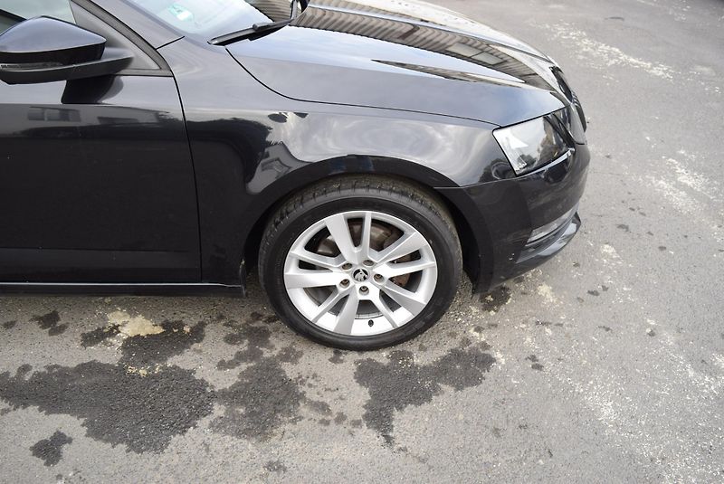 Škoda Octavia (2018) 1.4TSI 110kw AMBITION NAVI APP - fotka 5 z 47