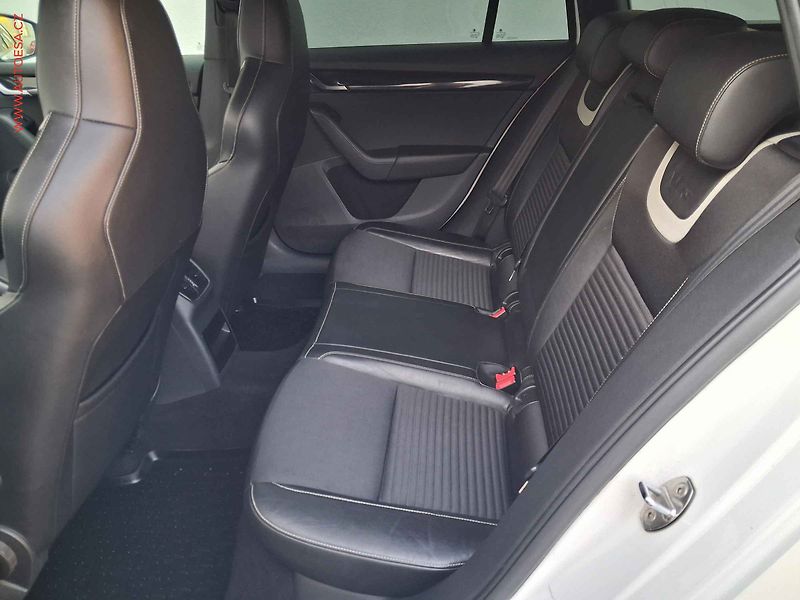 Škoda Octavia (2013) 2.0TSi, RS, DSG, bixen, navi - fotka 10 z 18