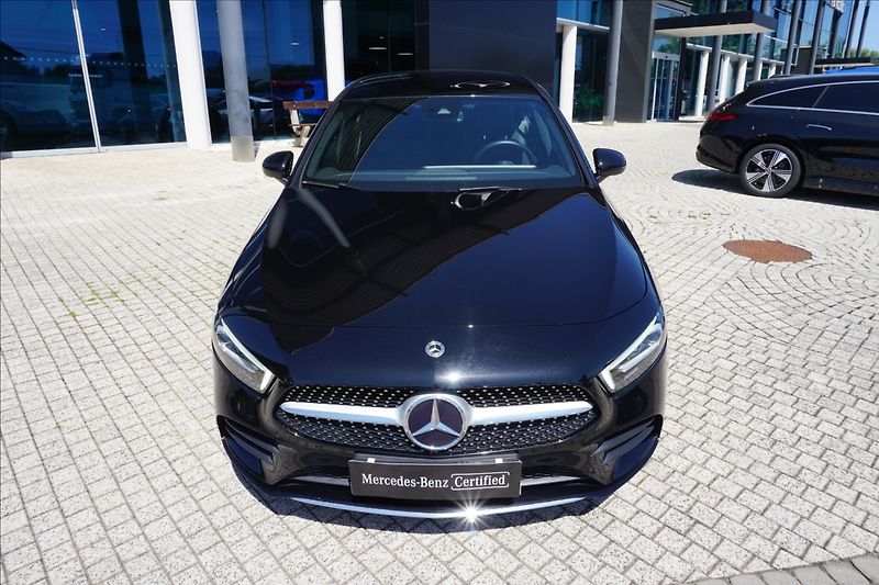 Mercedes-Benz Třídy A 1,3 A 180 sedan 1. maj ČR - fotka 2 z 17