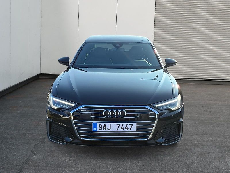 Audi A6 (2022) DESIGN 45TFSI 195kW QUATTRO CZ - fotka 2 z 11