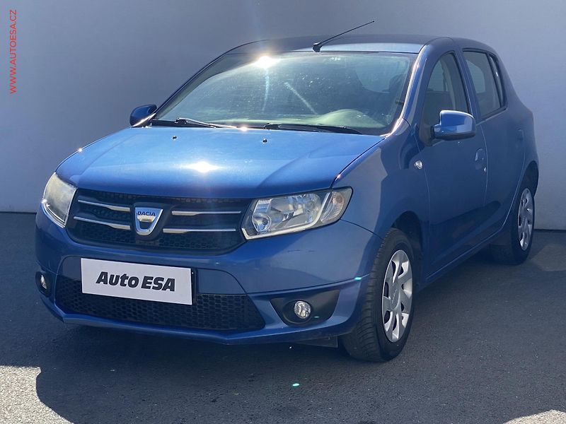Dacia Sandero (2013) 0.9 TCe, Laureate, AC, tempo - fotka 3 z 16