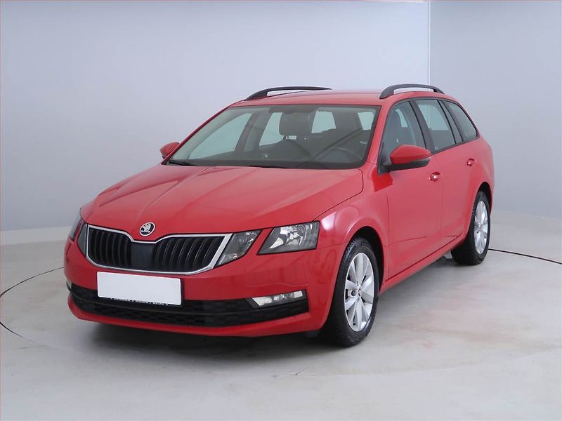 Škoda Octavia (2018) 1.5 TSI, Serv.kniha, Tempomat - fotka 2 z 17