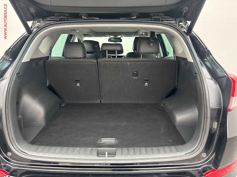 Hyundai Tucson (2016) 2.0 CRDi 4WD, Premium, AT - fotka 7 z 20