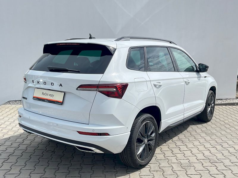 Škoda Karoq (2024) Sportline 1,5TSI 110kW DSG 7st - fotka 7 z 33