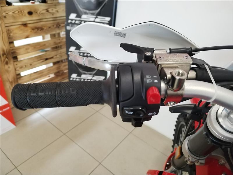 SWM (2026) RS 300 R   0,3 - fotka 9 z 14