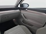 Volkswagen Passat (2019) 1.6 TDI, Automat, Kůže, Navi - náhled 8