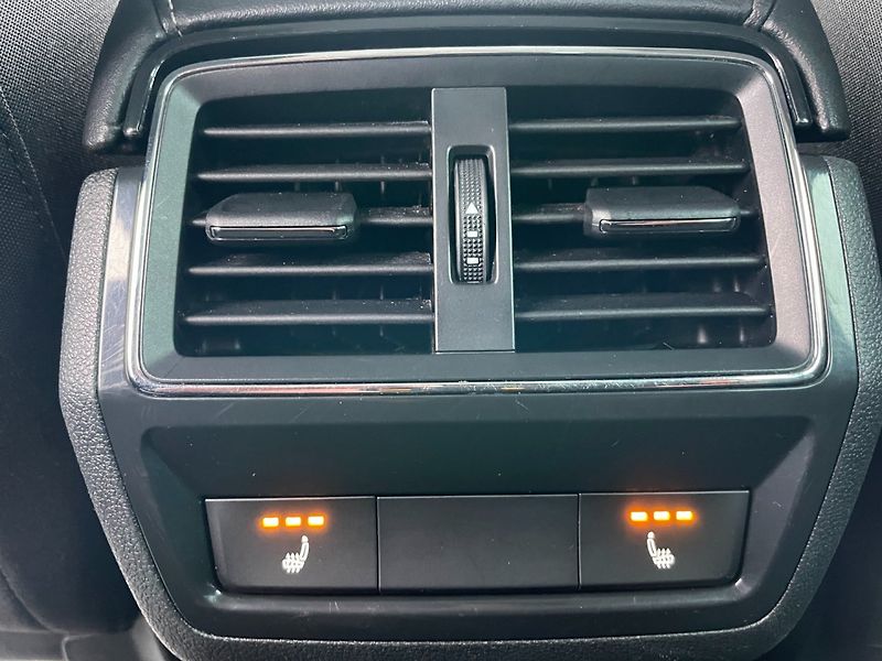 Škoda Karoq (2021) 2.0TDi 4x4! DSG! Style+! ČR! - fotka 19 z 37