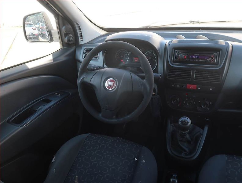 Fiat Dobló (2011) 1.6 MultiJet, 5Míst, ČR, DPH - fotka 7 z 16