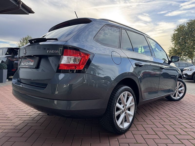 Škoda Fabia (2016) 1.2TSi JOY Navi Digi Klima - fotka 2 z 50