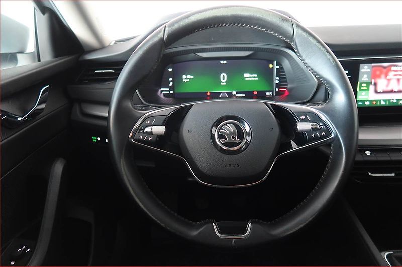 Škoda Octavia (2023) Ambition 2.0 TDI, ČR,1.maj - fotka 15 z 18