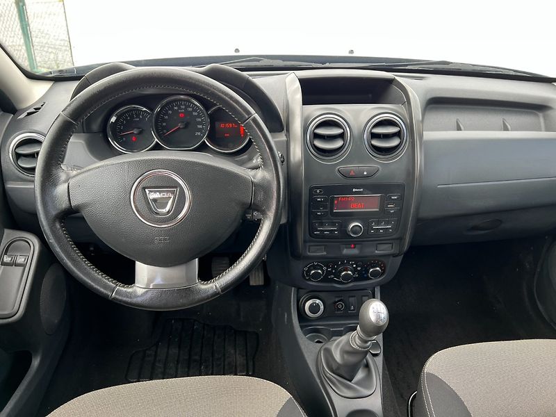 Dacia Duster (2014) 1.6i 4x4! Klima! Tažné! - fotka 11 z 18