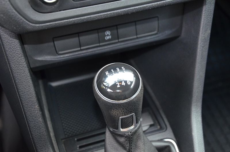 Volkswagen Caddy (2020) 1.4 TGI Maxi BMT dílna - fotka 15 z 15