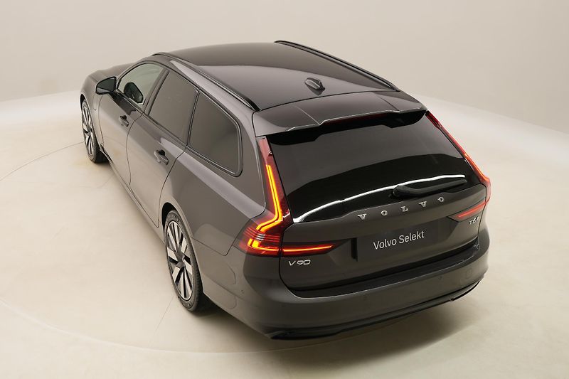 Volvo V90 T6 AWD RECHARGE DARK PLUS AUT - fotka 18 z 54
