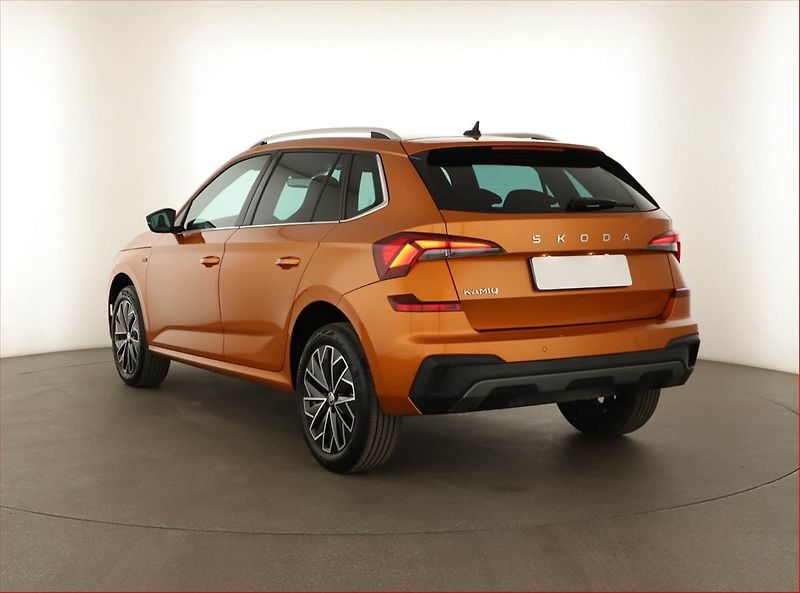 Škoda Kamiq (2024) 1.0 TSI, Drive - fotka 4 z 14