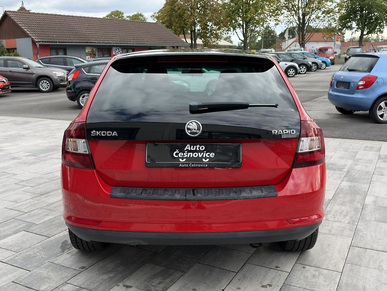 Škoda Rapid (2014) Spaceback 1.2 TSI StylePlus - fotka 6 z 31