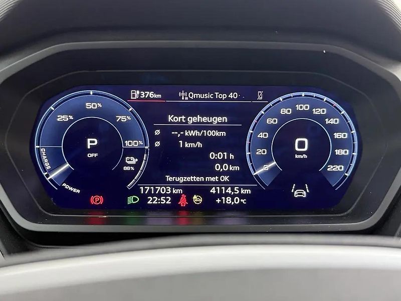 Audi Q4 e-tron 150kW 77kWh Tepelko TZ DPH - fotka 4 z 10