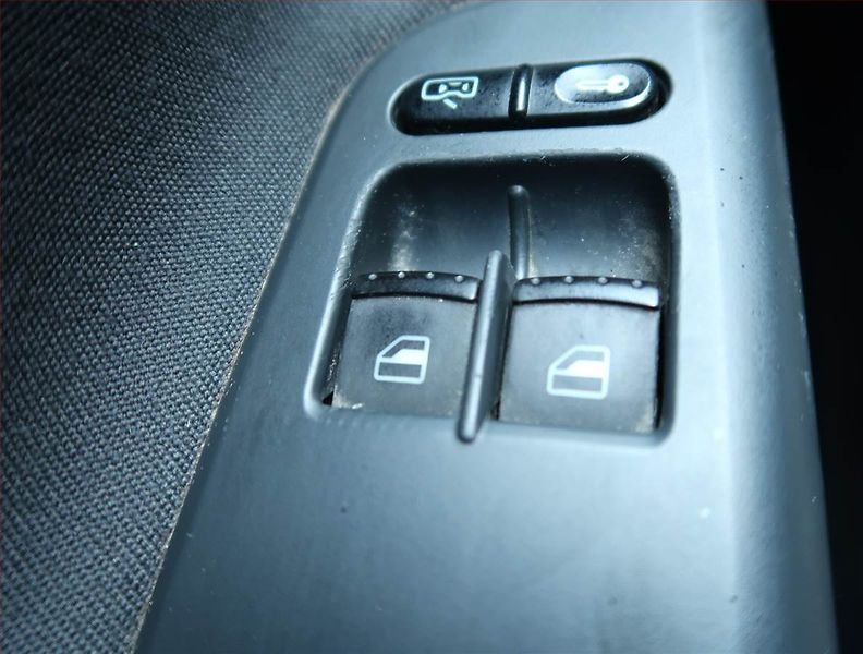 Tesla Model 3 (2019) Long Range 4WD 78kWh, SoH 92% - fotka 16 z 24