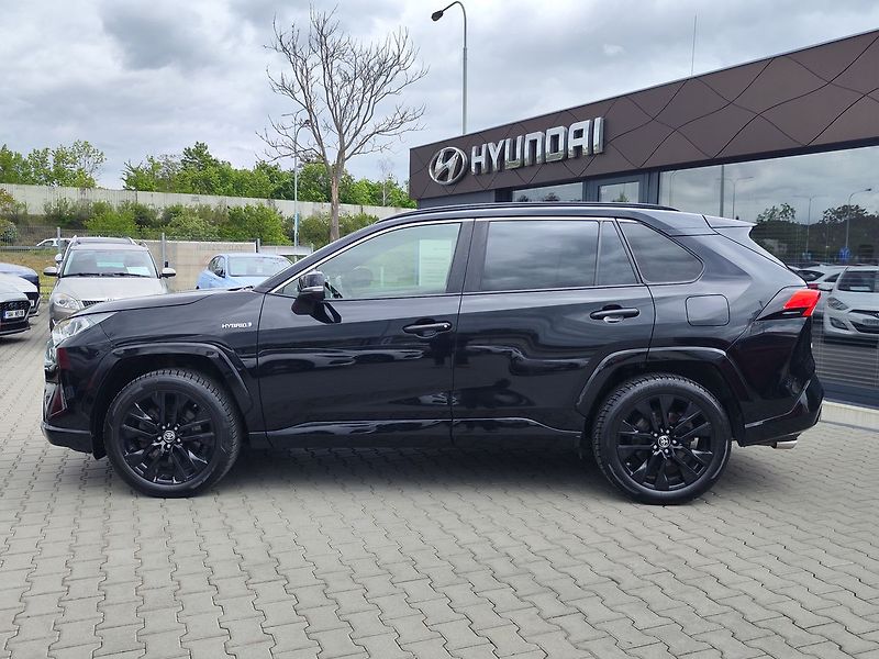 Toyota RAV4 2.5 HEV/163kW Black Edition AT - fotka 8 z 32