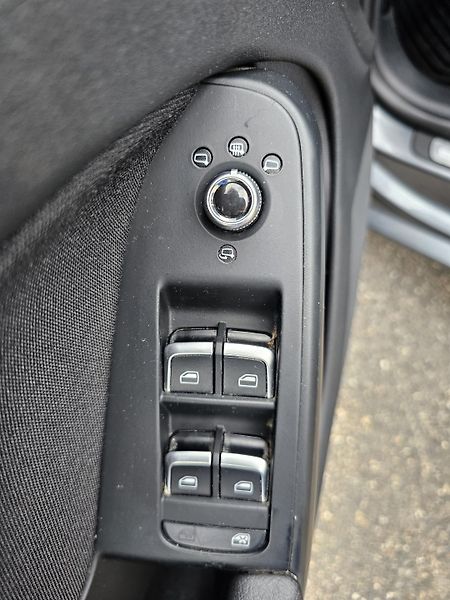 Audi A5 (2012) 3.0TDI 180kW QUATTRO SPORTBACK - fotka 16 z 37