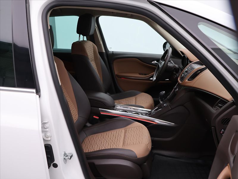 Opel Zafira 2,0 CDTI 121kW Aut. Kůže Enjoy - fotka 12 z 27