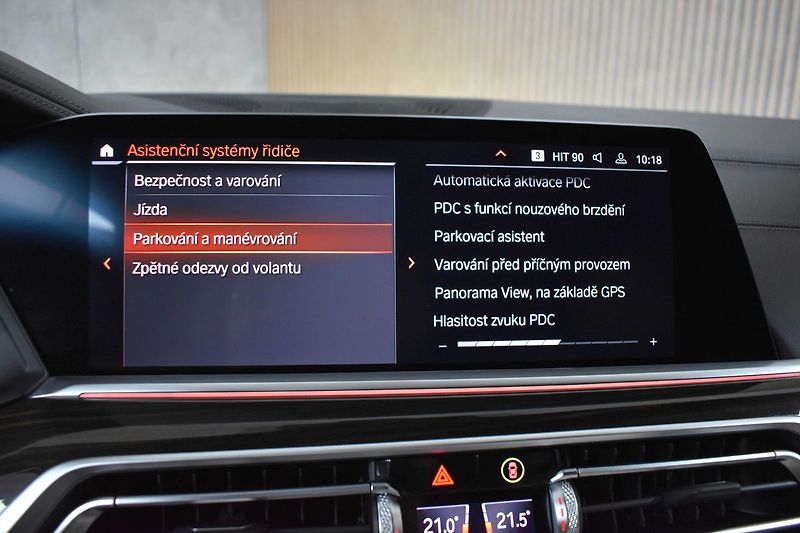 BMW X7 xD40d ///M*LASER*VZDUCH*HK*DPH - fotka 48 z 74