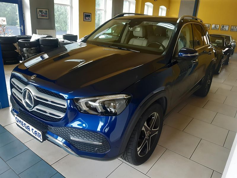 Mercedes-Benz GLE 300d 4MATIC AMG PAKET - fotka 3 z 42