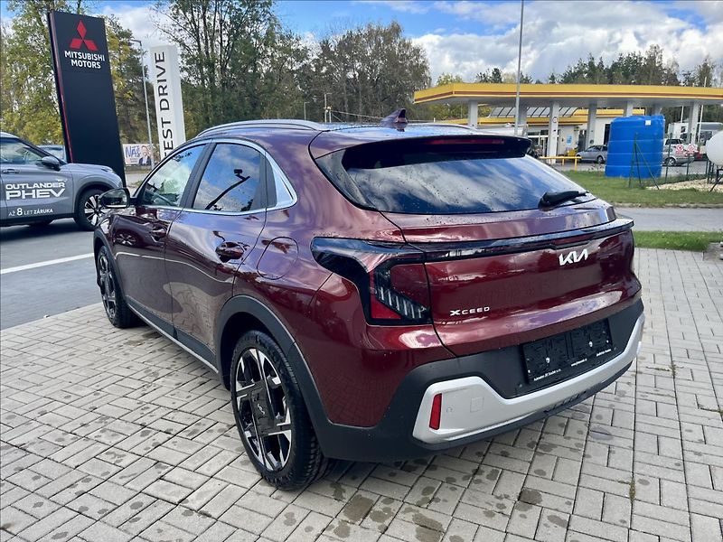 Kia XCeed (2026) 1,6 T-GDI 110KW  TOP - fotka 6 z 25