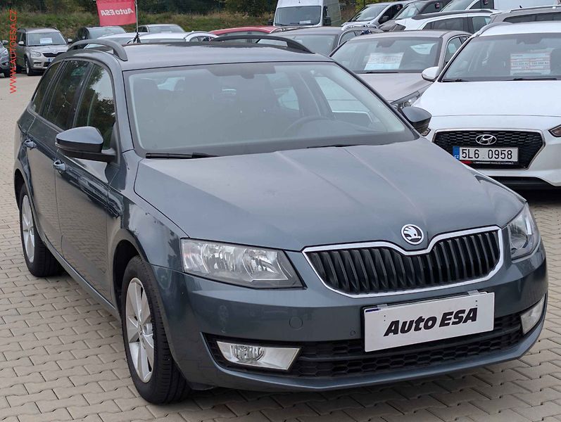 Škoda Octavia (2015) 1.4 TSi, Elegance, DSG, +kola - fotografie inzerátu