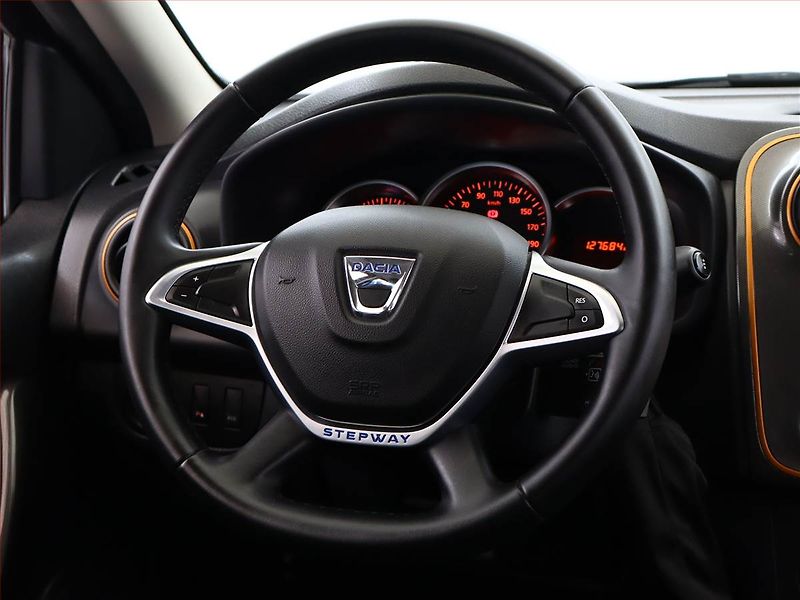 Dacia Sandero (2017) Stepway 1.5 dCi, Navi - fotka 14 z 16