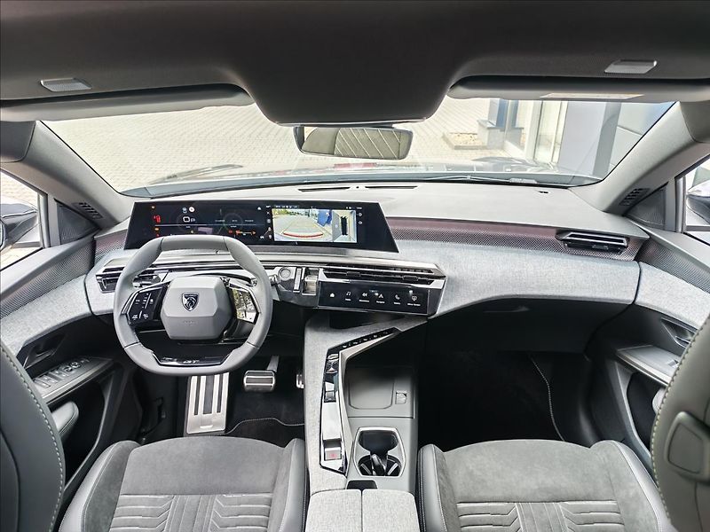 Peugeot 5008 (2026) 1,2 5008 GT Hybrid 145 e_DCS6 - fotka 16 z 17