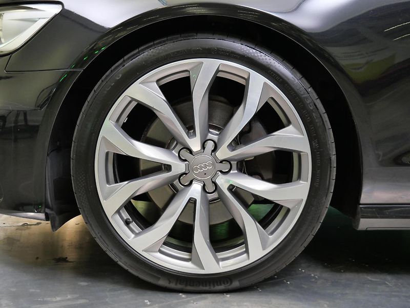 Audi A6 Avant - fotka 10 z 30