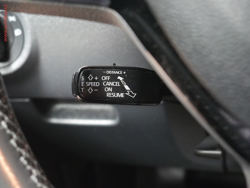 Škoda Octavia (2019) 2.0 TDI, 1.maj, DSG, navi - fotka 16 z 24