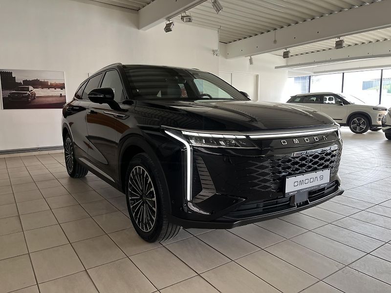 Omoda 9 (2025) PHEV  - fotka 3 z 13
