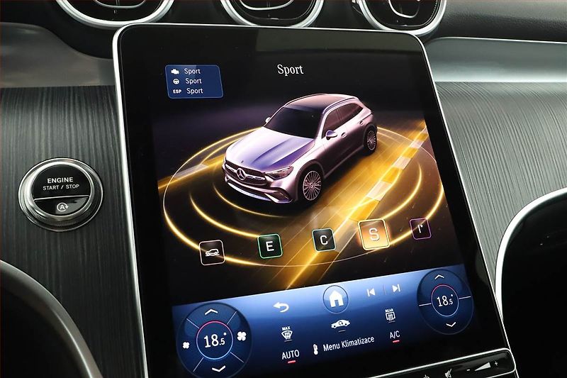 Mercedes-Benz GLC (2025) 220 d 4MATIC, AMG Line - fotka 14 z 21
