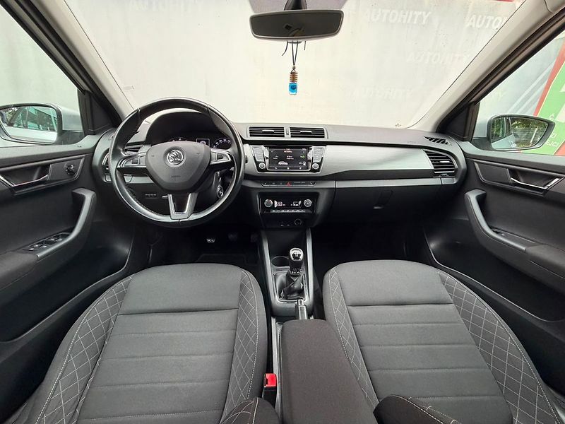 Škoda Fabia 1.2 TSi Style, ČR, Serviska - fotka 14 z 23